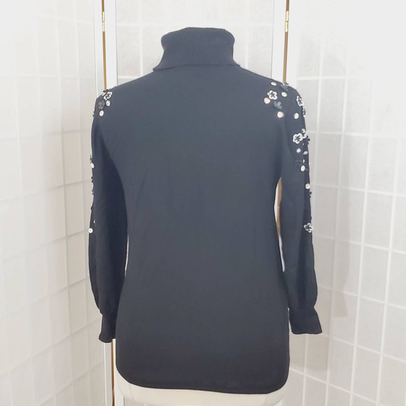 Alfani Floral Turtleneck Sweater Top Size: Medium - Picture 4 of 8